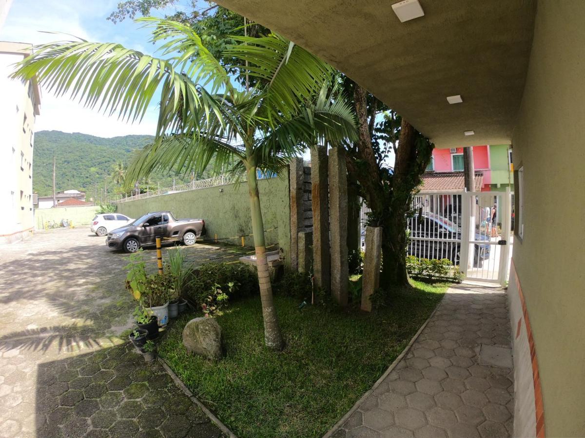 Apto Pertinho Da Praia - Lindo E Equipado! Internet 400Mb E 3 Tvs - Completo! Tv A Cabo Ubatuba Εξωτερικό φωτογραφία